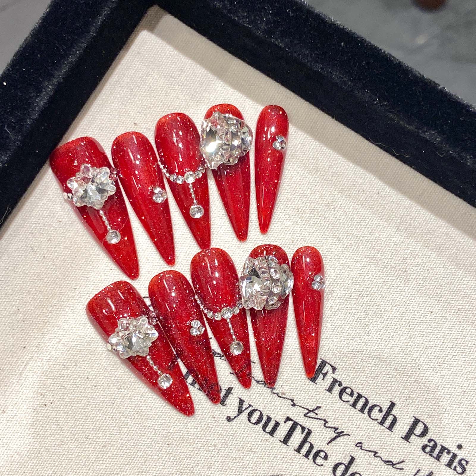 10pcs Handmade Red False Nails - огляд і ціна Resin Art Flower